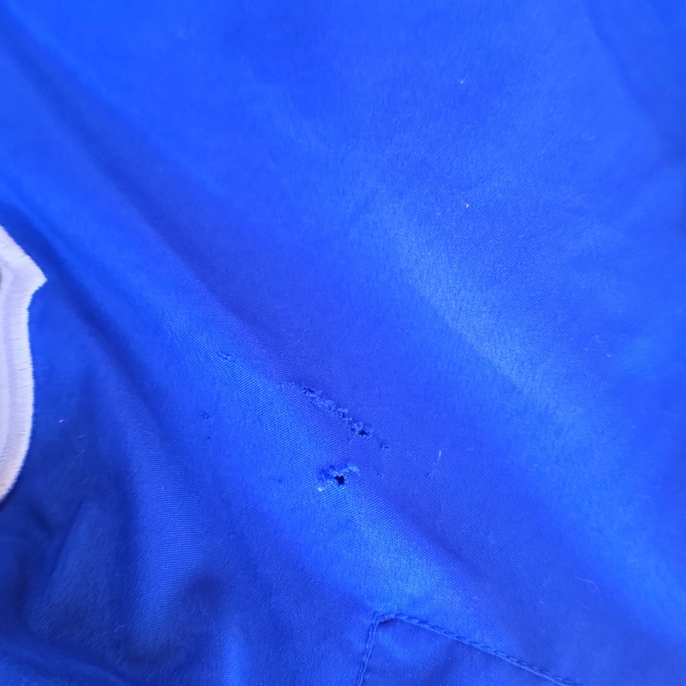Pullover - Picture 3 of 3